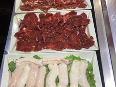 -闽粤一牛潮汕牛肉火锅
