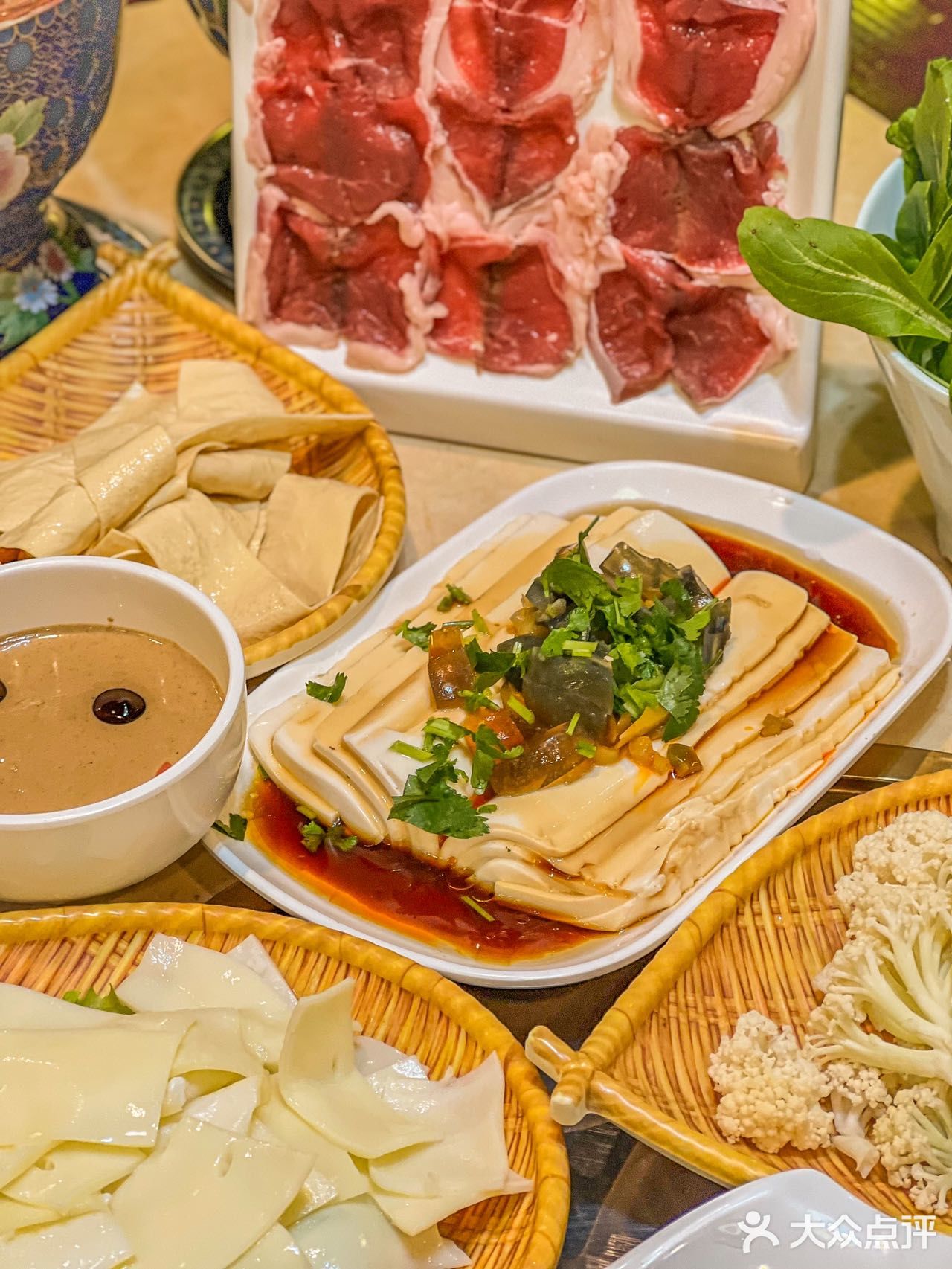第一次吃到这么正宗的涮羊肉吃法，我真的好喜欢！
