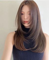 -妃格美发沙龙·烫发·染发