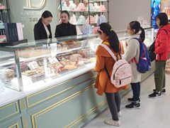 -DORABELLA朵娜贝拉(武林银泰店)