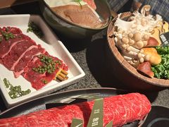 -三出山火锅(南京万象天地店)