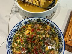 哈尼蘸水鸡-红河印象美食文化酒楼(强盛路店)