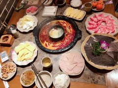 -舒家大院重庆老火锅(纪念塔店)