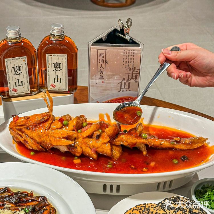 很正宗的无锡非遗老字号！可以用响油鳝丝做浇头！