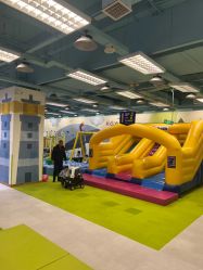 -莫莉幻想儿童乐园(三河燕郊永旺店)