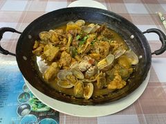 铁锅蛤蜊鸡-公寓家常菜馆(海军博物馆店)