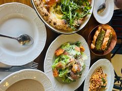 烟熏三文鱼火鸡双拼-PIZZA BIANCA(万象城店)