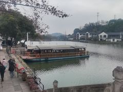-鲁镇