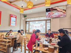 -阿婆情腊排骨火锅(金虹路店)