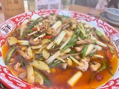 -牟记江湖特色重庆菜鱼蛋小龙虾黄鳝鸡腰(巴南区鱼洞鲁能店)