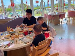 -水桶王国主题餐厅·聚会·生日派对·亲子活动·家庭套餐(亚龙湾希尔顿店)