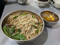 -正宗杨记普洱酸醋米线(总店)