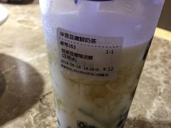 -华言豆腐鲜奶茶(杨家坪店)