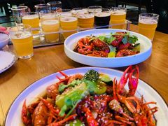 -爱啤精酿·民谣酒馆(滨江店)