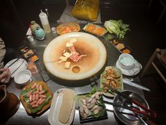 -冰冰龙虾·江湖菜·花园江景餐厅