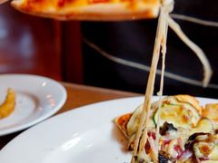 pizza-Pancakes on the rocks(Darling Harbour)