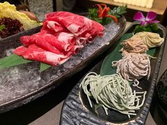 -捞王锅物料理(上海世茂广场店)