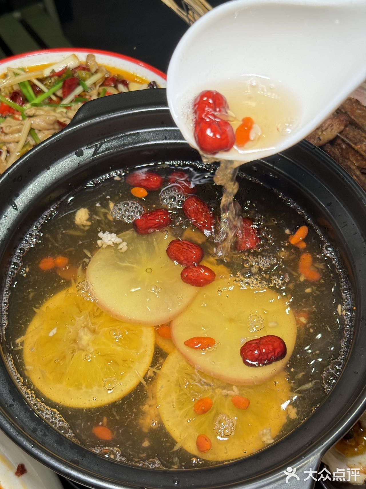 在重庆！！！吃不够根本吃不够！