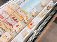 -银座仁志川·生吐司专门店(香港广场店)