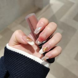 -UGIRL有个美甲