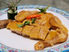 烧鸡-聚福宝合苑食府(南头镇店)