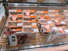 零售区-留夫鸭(巴黎春天宝山店)