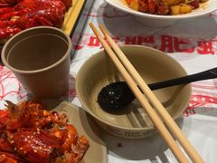 -肥肥虾庄·金牌油焖大虾(汉口城市广场店)