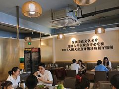 -胡须佬鸡煲四季火锅店(石厦西村直营店)