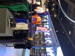 -NIKE品牌体验店(金源新燕莎店)