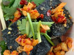 -黑色经典臭豆腐·湖南特产(步行街店)