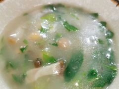 -黄桷树曹家私房菜(江与城店)