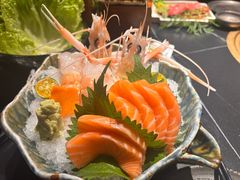 -山川小町·极番烧肉(新地假日广场店)