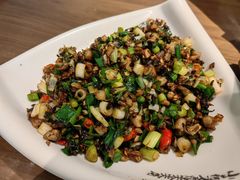 -有红鸡毛店·川菜(建设路店)