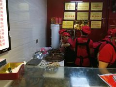 -王浩儿纪六孃甜皮鸭(乐山总店)
