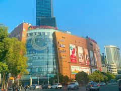 -中山公园-龙之梦停车场