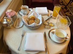 -Salon de Ville浦江汇(上海外滩华尔道夫酒店店)