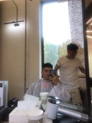 -Hair Co.一间沙龙