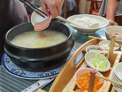 -双桥园·云南过桥米线(古城南门店)