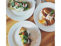牛油果吐司-Egg•Allday Brunch(襄阳北路店)