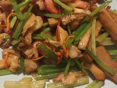 -东馆和天下特色餐饮(工农店)