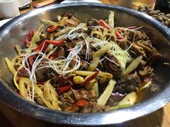 -弓虽昌焖烧鸡(大竹林店)