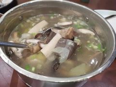 鸭血菌菇汤-三凤酒家·百年无锡菜(清扬茂业店)