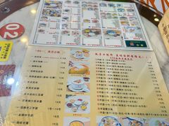 -广信牛奶甜品世家(台东店)