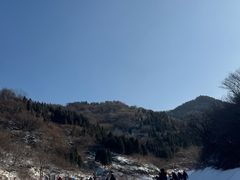 -济南卧虎山滑雪场
