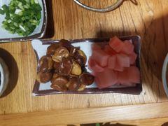 小菜-毛辣果·贵州红酸汤牛肉火锅(西单店)