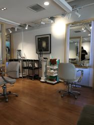 大厅-简法造型·品牌形象店