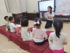 -童学馆·诗书礼乐少儿国学(光谷天地店)