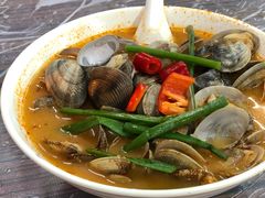 冬阴功浸蚬-陈根记大牌档