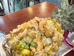 -Dang restaurant (patong phuket)