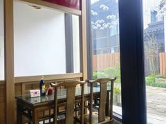 -周震馄饨(雅达阳羡溪山店)